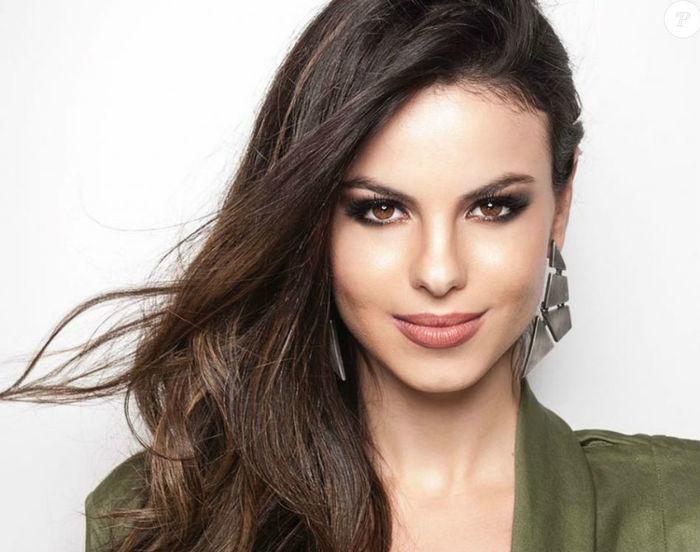 Sthefany Brito