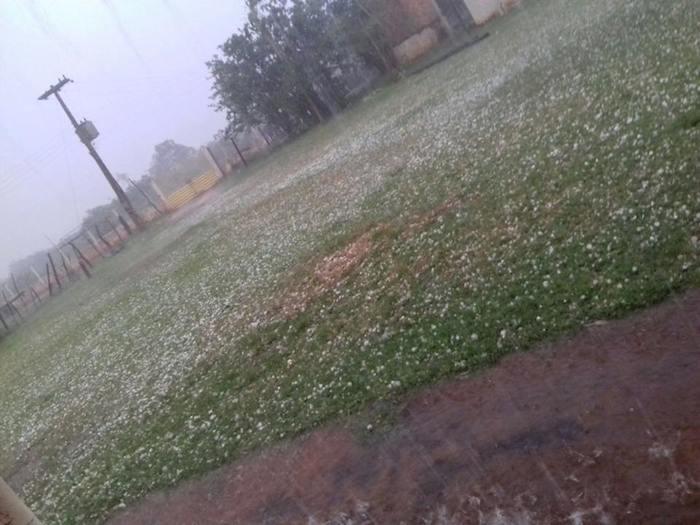 Chuva de granizo no interior do Piauí (Crédito: Reprodução)