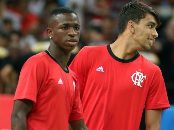 Flamengo chegará a R$ 193,3 mi em venda de jogadores em 2018