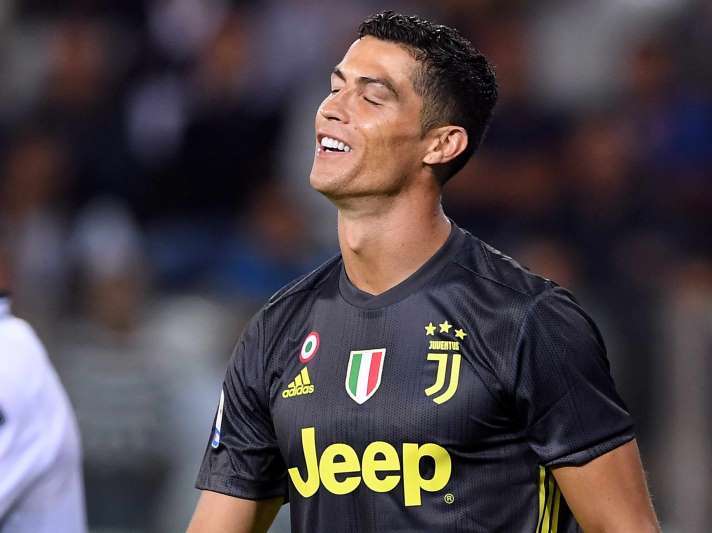 Cristiano Ronaldo poderá depor sobre caso de estupro, diz jornal