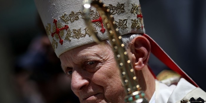 Papa aceita renúncia de cardeal dos EUA acusado de acobertar abusos