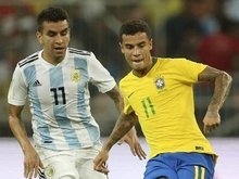 “Não é e nem será um Iniesta”, diz jornal sobre atuação de Coutinho