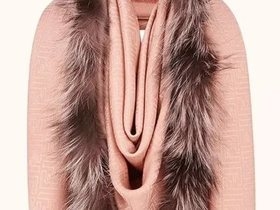 Cachecol em forma de