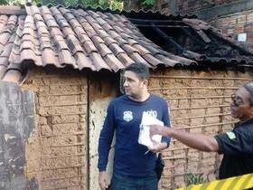 Catador de lixo morre carbonizado após fogo em sua residência