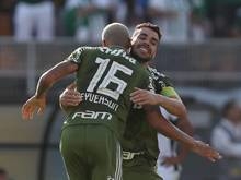 Líder disparado, Palmeiras vence Ceará por 2 a 1