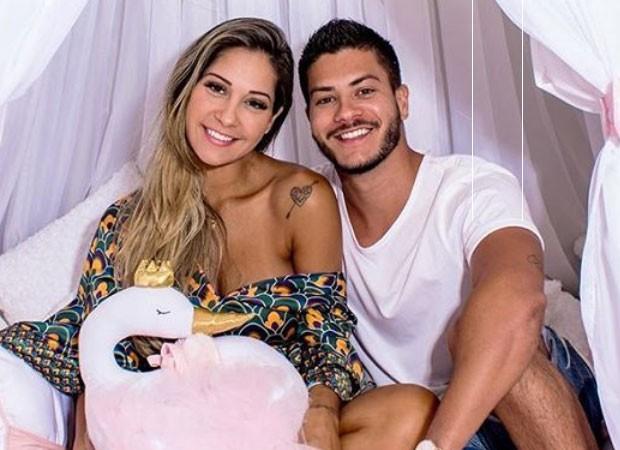 Mayra Cardi e Arthur Aguiar