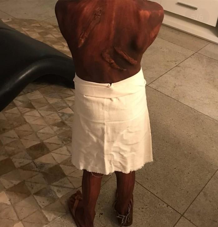 'Fantasia' de escravo de menino de 9 anos causou repercussão na internet 