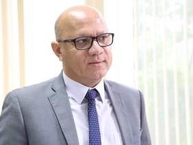 "Wellington reuniu deputados no sítio, mas não tratei da Educação"