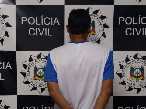 Preso pedia sexo para garotos em troca de carreira no futebol