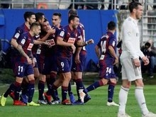 Eibar surpreende e goleia Real Madrid por 3x0 pela Liga Espanhola
