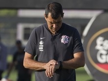Corinthians aguarda definição de Fábio Carille