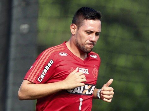 Flamengo espera semana tranquila com Diego Alves "afastado"
