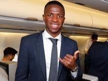 Bola da vez do Real, Vinicius viaja e pode estrear na Champions