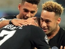 Neymar recebe elogios de jornais apesar de tropeço do PSG