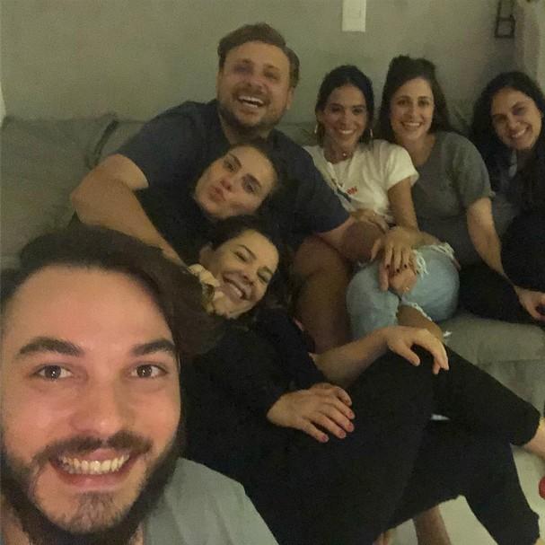 Bruna Marquezine e amigos (Crédito: Instagram/Reprodução)