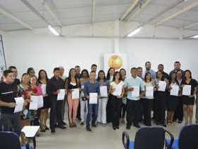Prefeito de Oeiras nomeia mais 25 aprovados em concurso público