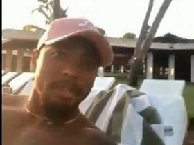 Marinho se oferece ao Fla: 'Pode ir no Grêmio me pedir emprestado'