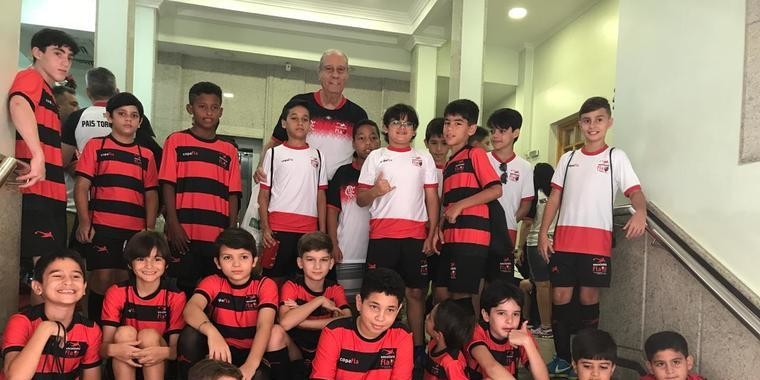 Escolinha Fla Teresina é campeã da Copa Fla Brasil no RJ
