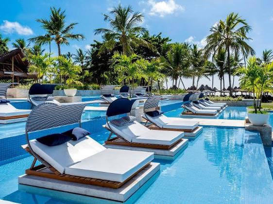 Conheça algumas piscinas incríveis de hotéis brasileiros
