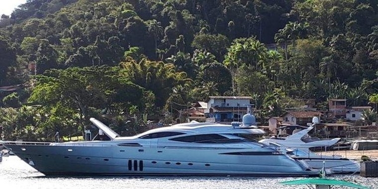 Iate luxuoso de Eike Batista é vendido em leilão por R$ 14,4 mi