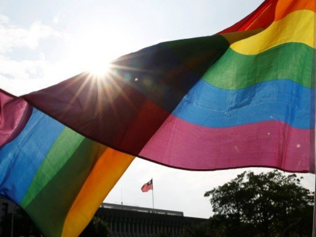 18% dos patrões não recrutam público LGBTI para cargos de chefia