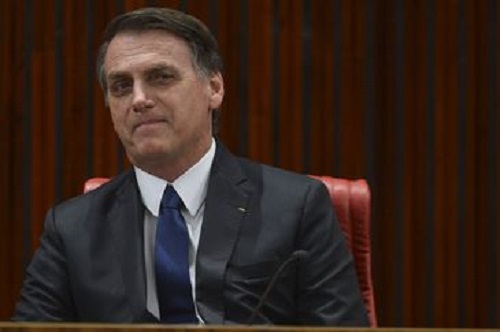 Bolsonaro convida pastores evangélicos e amigos de pescaria