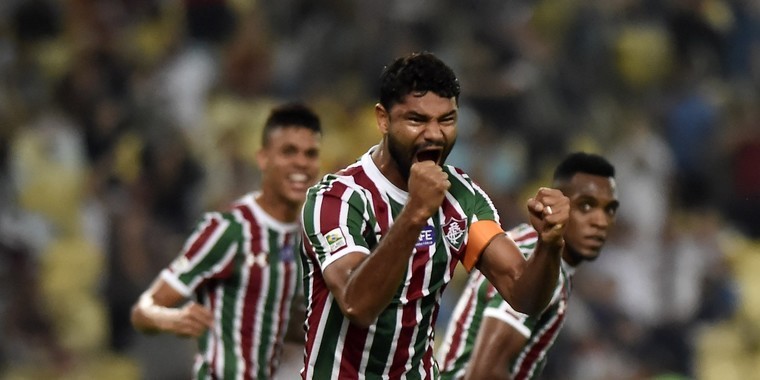CSA está de olho no zagueiro Gum, de 32 anos
