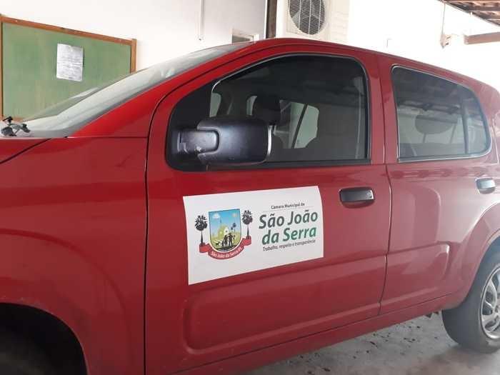 Com organização e equilíbrio das contas, Carlos Cezar adquiri veículo zero km para Câmara