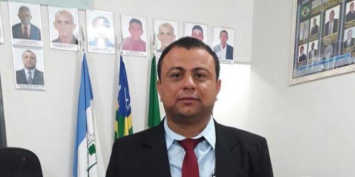 Presidente Carlos Cezar apresenta trabalhos frente a Câmara