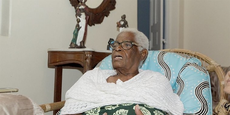 Sucessora de Mãe Stella será mulher e escolha caberá a Xangô
