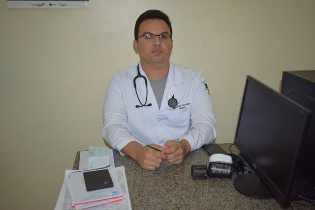 Dr.º Michel Carvalho, filho da Terra e mais novo médico da cidade (Crédito: Aristeu Carvalho)