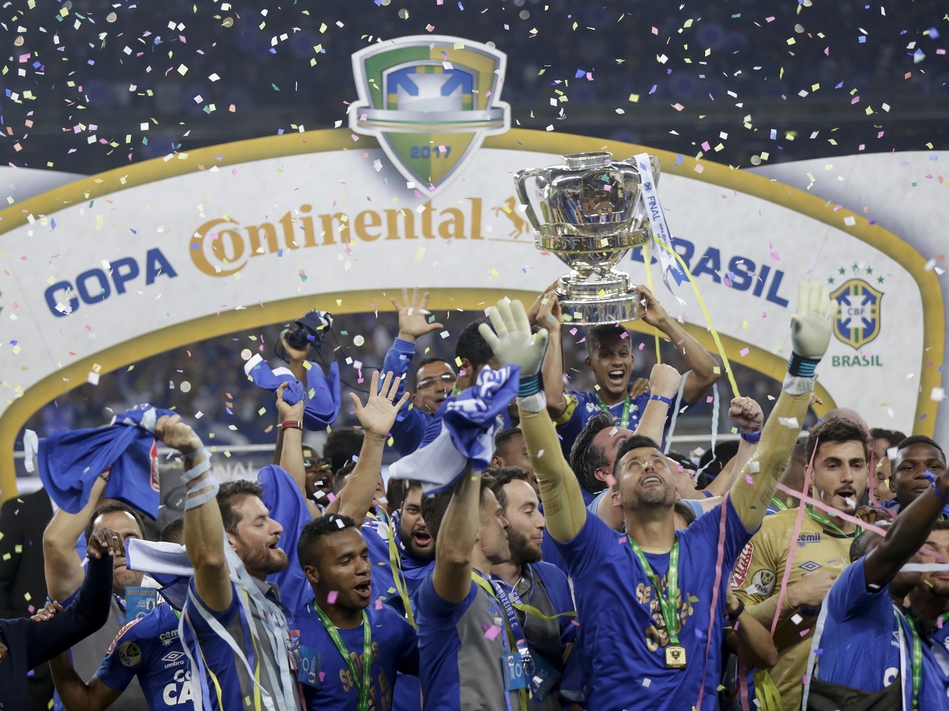 Com Copa do Brasil, Cruzeiro termina 2018 com R 77 mi em prêmios Com Copa do Brasil, Cruzeiro termina 2018 com R 77 mi em prêmios