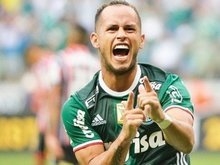 Vasco tenta reforços com Guerra, Bruno César e Johnny Lucas