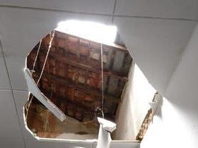 Estabelecimento é alvo de arrombadores no centro de Floriano