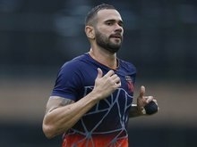 Castan balança com Corinthians e Vasco tenta manter zagueiro