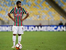 Crise financeira pode facilitar saída de Sornoza do Fluminense