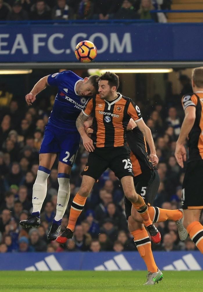 Momento da lesão em Ryan Mason (Crédito: Reprodução)
