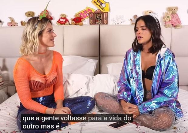 De roupão, Bruna Marquezine revela presente de aniversário para Neymar - Entretenimento De roupão, Bruna Marquezine revela presente de aniversário para Neymar - Entretenimento