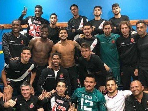 Paulinho resume classificação do Vasco como ‘sofrida demais’