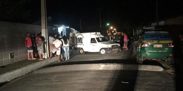 Dois homens são executados a tiros no litoral do Piauí