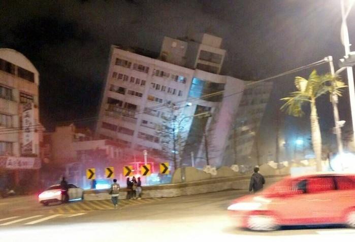 Terremoto de 6.4 deixa 30 pessoas presas em hotel de Taiwan