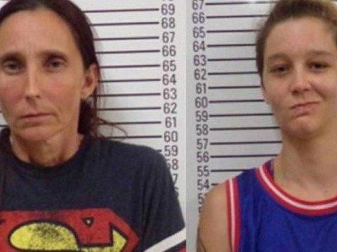Mulher é condenada por se casar com filho e filha nos EUA