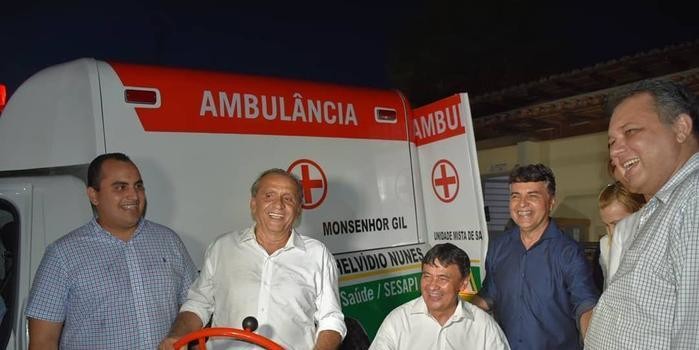 Governador Wellington Dias visita Monsenhor Gil e faz desabafo