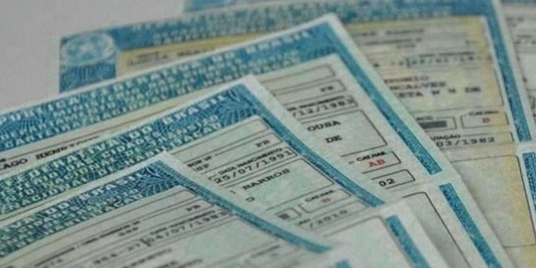 Regra que exigia curso e prova para renovação de CNH será revogada