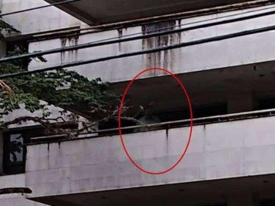 Mulher diz na web ter visto fantasma de Pablo Escobar em edifício