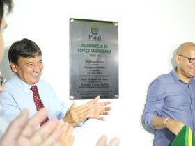 W. Dias inaugura Espaço da Cidadania no Picos Plaza Shopping