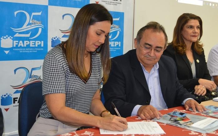 Vice-governadora do estado, Margarete Coelho participa de solenidade