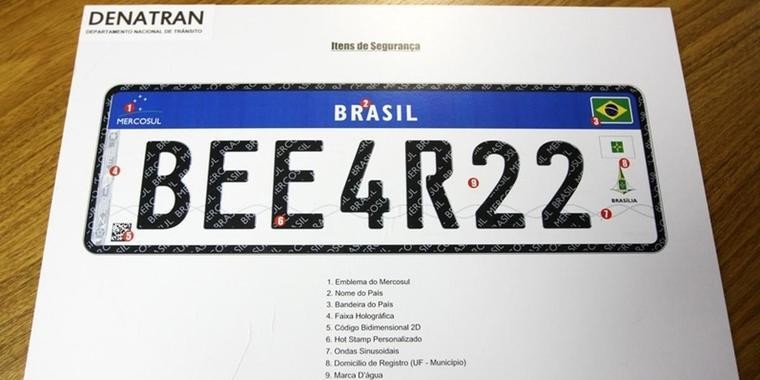 Veículos do país terão placas trocadas para o padrão Mercosul