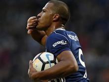 Corinthians negocia com atacante venezuelano da Premier League