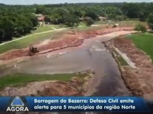 Barragem do Bezerro: Nível das águas já diminuiu 1 metro